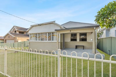 /international/au/18-canton-beach-road-toukley-nsw-151072784/