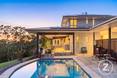 /international/au/102-fern-hill-drive-willow-vale-qld-151199068/