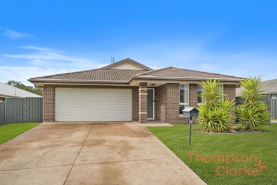 /international/au/30-diamond-circuit-rutherford-nsw-151289588/