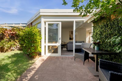 /international/au/3-18-20-fewster-road-hampton-vic-151009480/