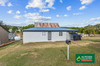 /international/au/44-barnes-street-goomeri-qld-151225560/