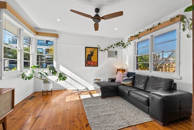 /international/au/11-major-street-highett-vic-151177596/