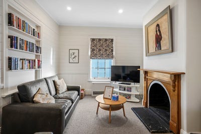 /international/au/23-bedford-street-invermay-tas-151448852/