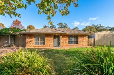 /international/au/26-gallasch-drive-mount-barker-sa-151106984/