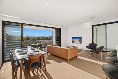 /international/au/3-13-first-avenue-sawtell-nsw-151445904/