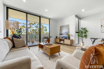 /international/au/8-mccormacks-rd-maddingley-vic-152708452/