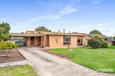 /international/au/34-lachlan-crescent-mount-gambier-sa-152534296/