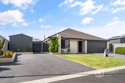 /international/au/69-gribble-circuit-vasse-wa-150970124/