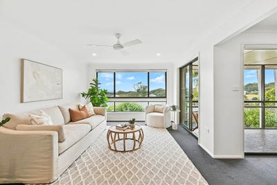 /international/au/36-mimosa-drive-port-macquarie-nsw-148539616/?lang=en