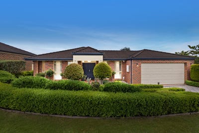 /international/au/24-yarra-hill-lane-chirnside-park-vic-152654784/