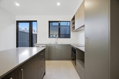 /international/au/32-75-kate-crace-street-gungahlin-act-151543792/?lang=id