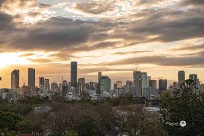/international/au/28-dickens-street-norman-park-qld-152507744/