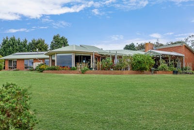 /international/au/756-henty-highway-portland-vic-151067560/