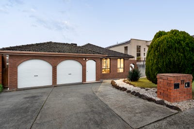 /international/au/77-grandview-road-wheelers-hill-vic-148559124/