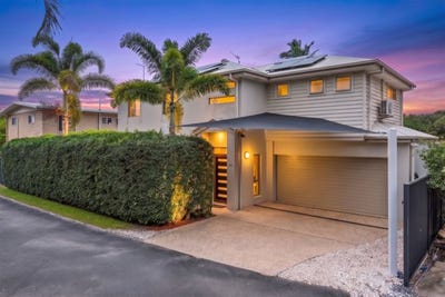 /international/au/26b-gordon-street-labrador-qld-151451780/