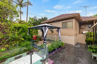 /international/au/25-bouvardia-street-asquith-nsw-152440440/