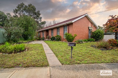 /international/au/16-melgaard-court-wodonga-vic-151429156/