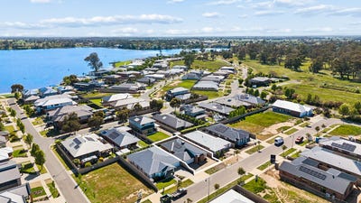 /international/au/5-camowen-crescent-nagambie-vic-152597724/