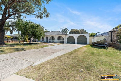 /international/au/18-oleander-st-maddington-wa-152642660/