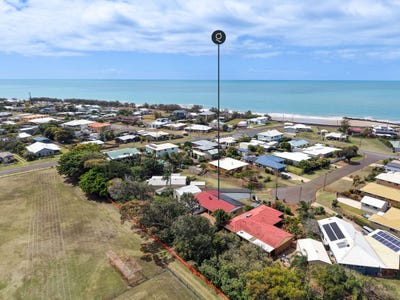 /international/au/12-simpson-street-burnett-heads-qld-152343960/