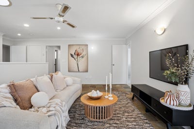 /international/au/6-pinegrove-mews-currambine-wa-151512624/