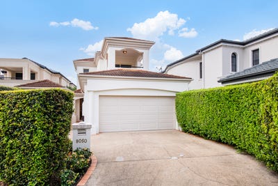 /international/au/8050-the-parkway-sanctuary-cove-qld-148035588/