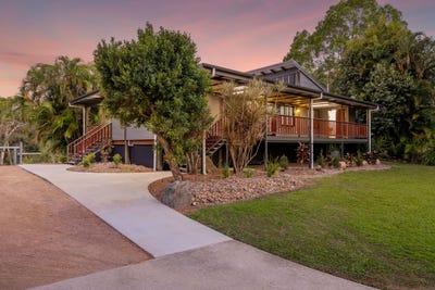 /international/au/330-forestry-road-bluewater-park-qld-152016676/