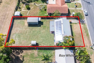 /international/au/105-henty-drive-redbank-plains-qld-151458176/