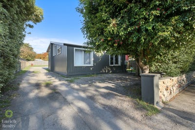 /international/au/27-western-avenue-newborough-vic-151106020/