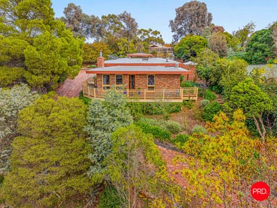 /international/au/109-maple-street-golden-square-vic-151198888/