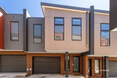 /international/au/2-kuro-place-lilydale-vic-152696360/