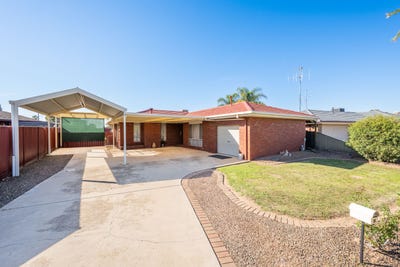 /international/au/14-macquarie-court-shepparton-vic-151290772/