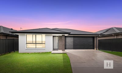 /international/au/62-columbus-street-hamlyn-terrace-nsw-148583928/