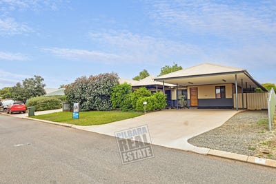 /international/au/15-schooner-street-baynton-wa-151020724/