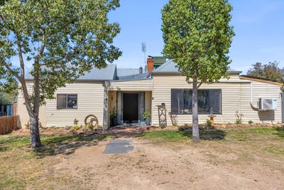 /international/au/6-bowler-street-eugowra-nsw-152557656/