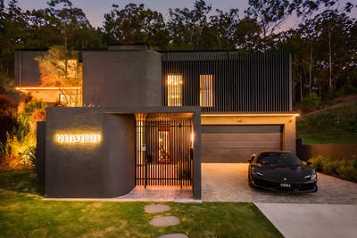 /international/au/12-belvedere-court-burleigh-heads-qld-152633896/