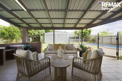 /international/au/11-renae-street-andergrove-qld-151197824/