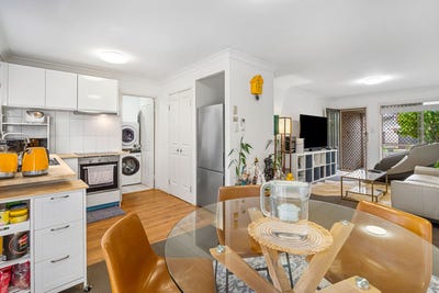 /international/au/20-106-saint-andrew-street-kuraby-qld-151352280/