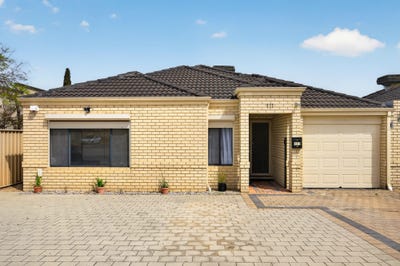 /international/au/111-hillcrest-road-alexander-heights-wa-152604848/