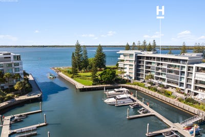 /international/au/2203-323-bayview-street-hollywell-qld-151620840/