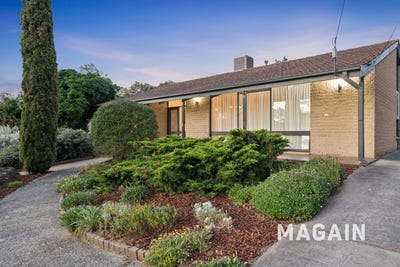 /international/au/27-hamilton-crescent-aberfoyle-park-sa-152687700/