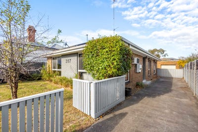 /international/au/207-brougham-street-soldiers-hill-vic-151391540/