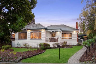 /international/au/2-marcus-court-forest-hill-vic-151375380/