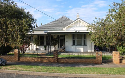 /international/au/120-commercial-street-east-kaniva-vic-152471004/