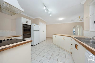 /international/au/5-isa-court-kirwan-qld-151424160/
