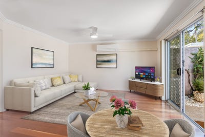 /international/au/3-38-queen-street-scarborough-qld-152492820/
