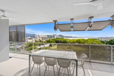 /international/au/41-1-marlin-parade-cairns-city-qld-151639472/