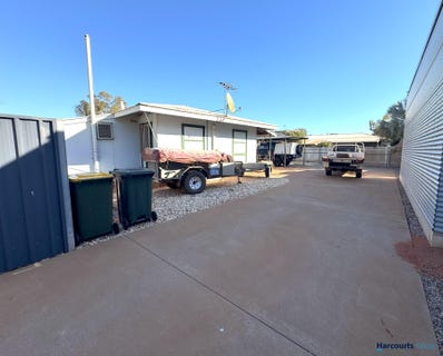 /international/au/15-corboys-place-south-hedland-wa-148383320/