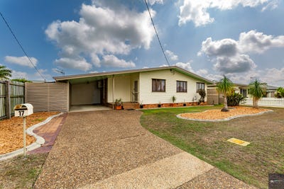 /international/au/17-tarakan-street-svensson-heights-qld-152637400/