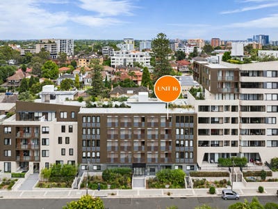 /international/au/16-1b-gloucester-avenue-burwood-nsw-151289716/